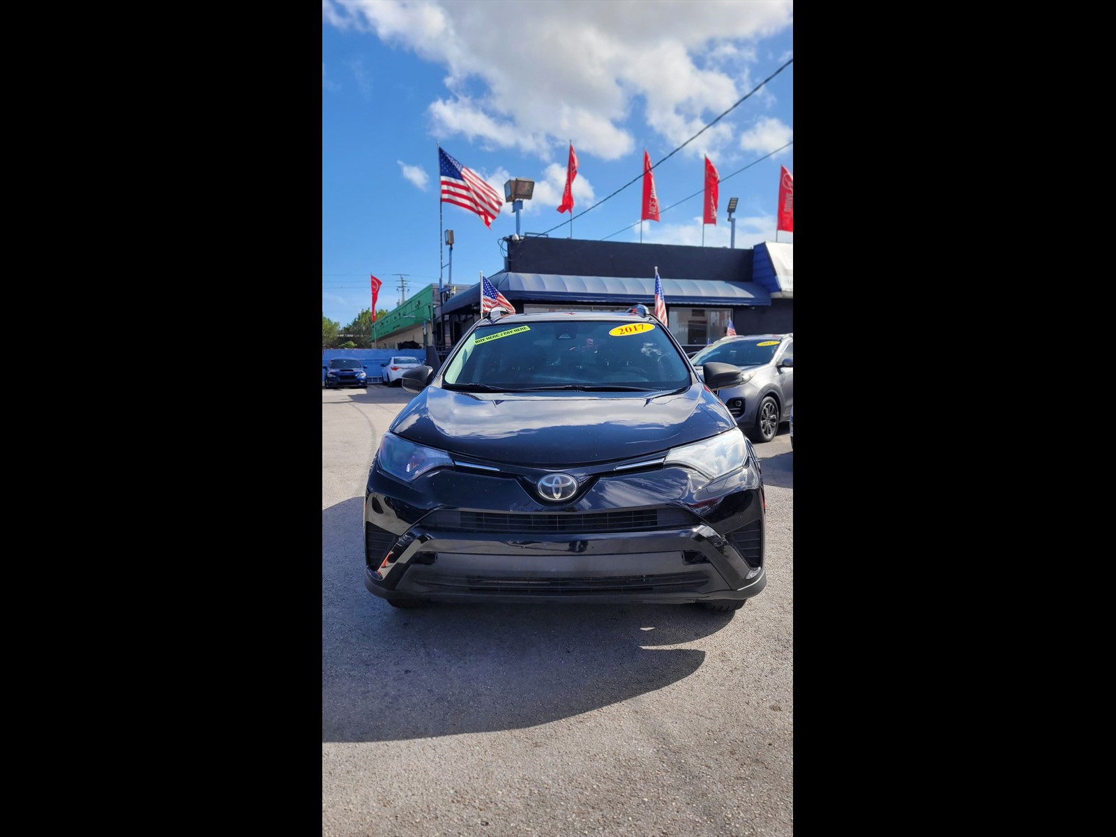 2017 TOYOTA RAV4 in Miami, FL