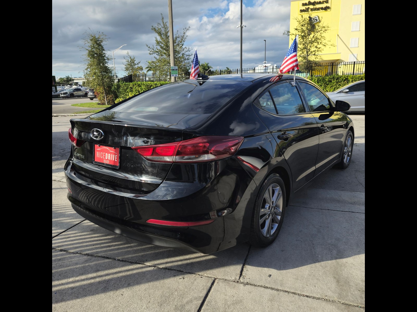 2018 Hyundai Elantra in miami, FL