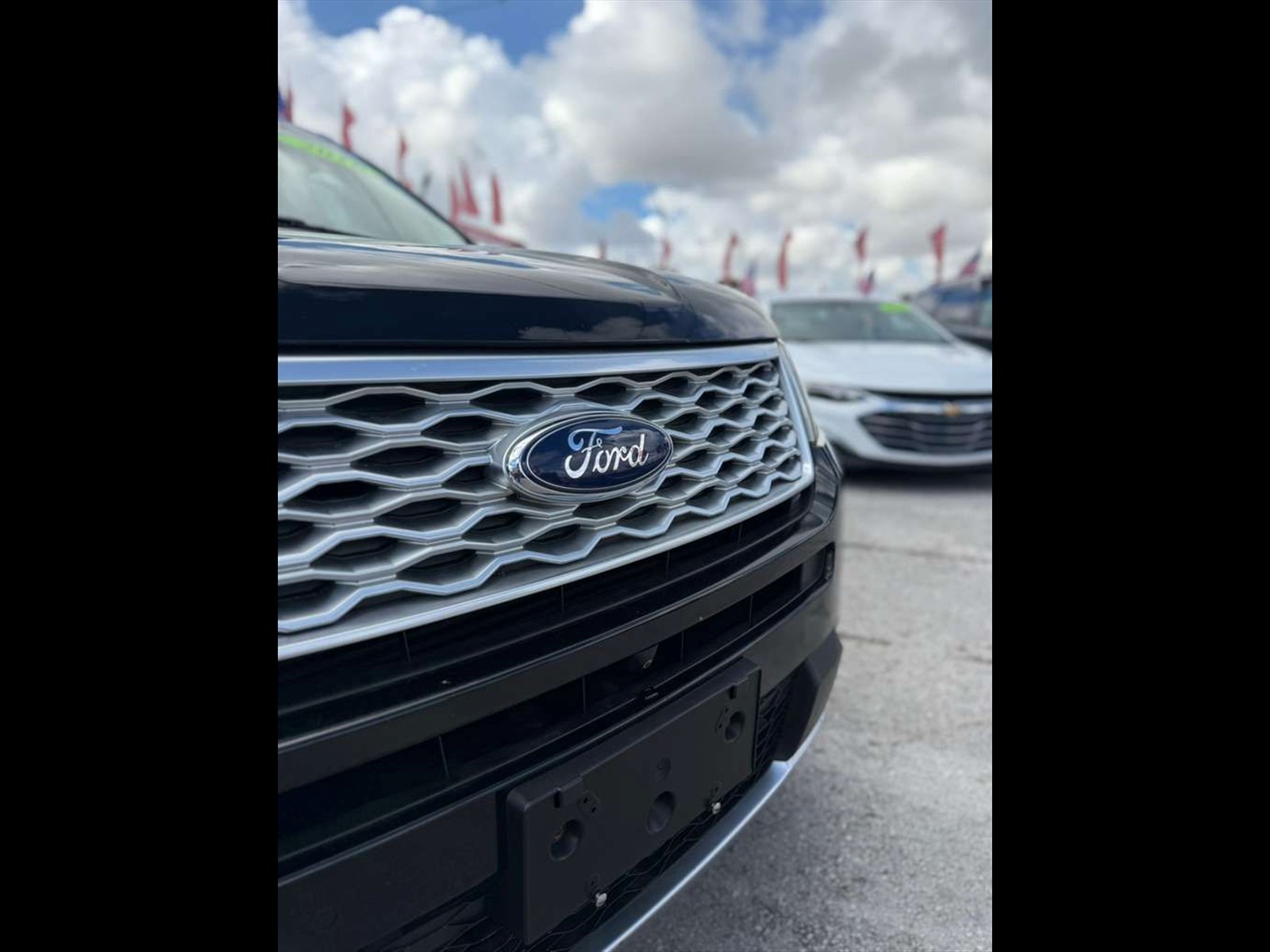 2017 FORD Explorer in Miami, FL