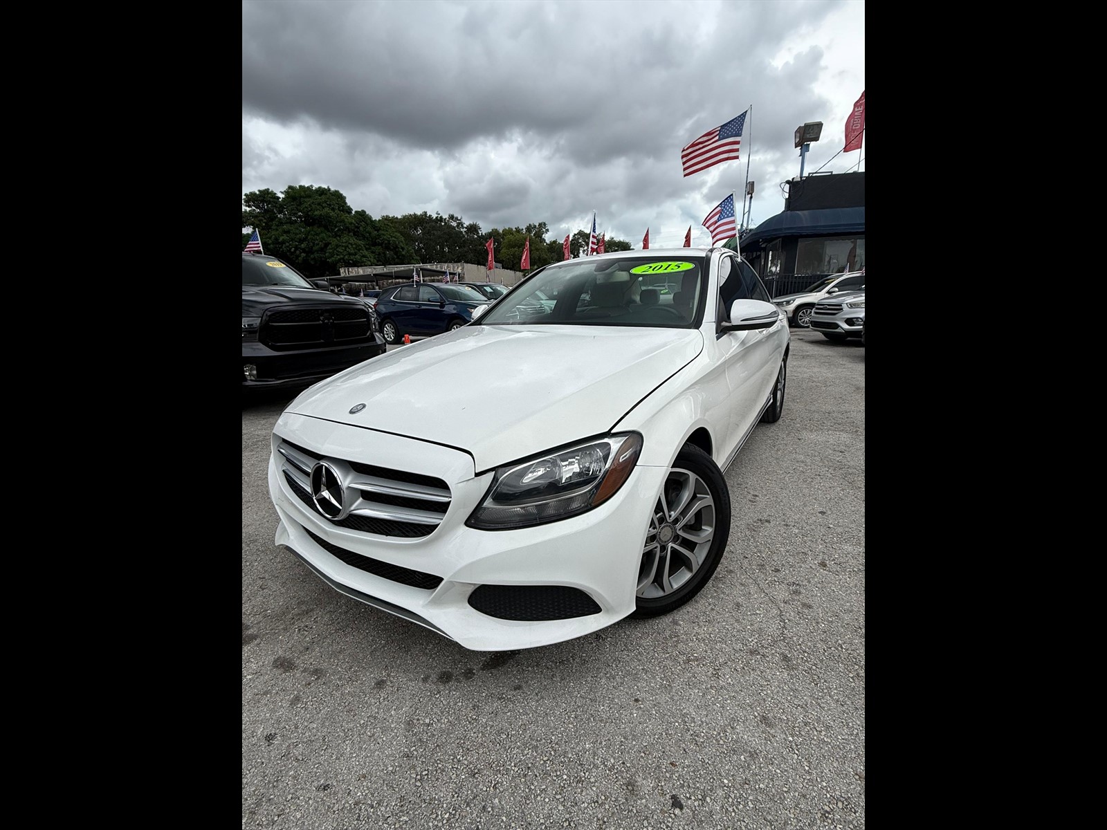 2015 MERCEDES-BENZ C-Class in Miami, FL