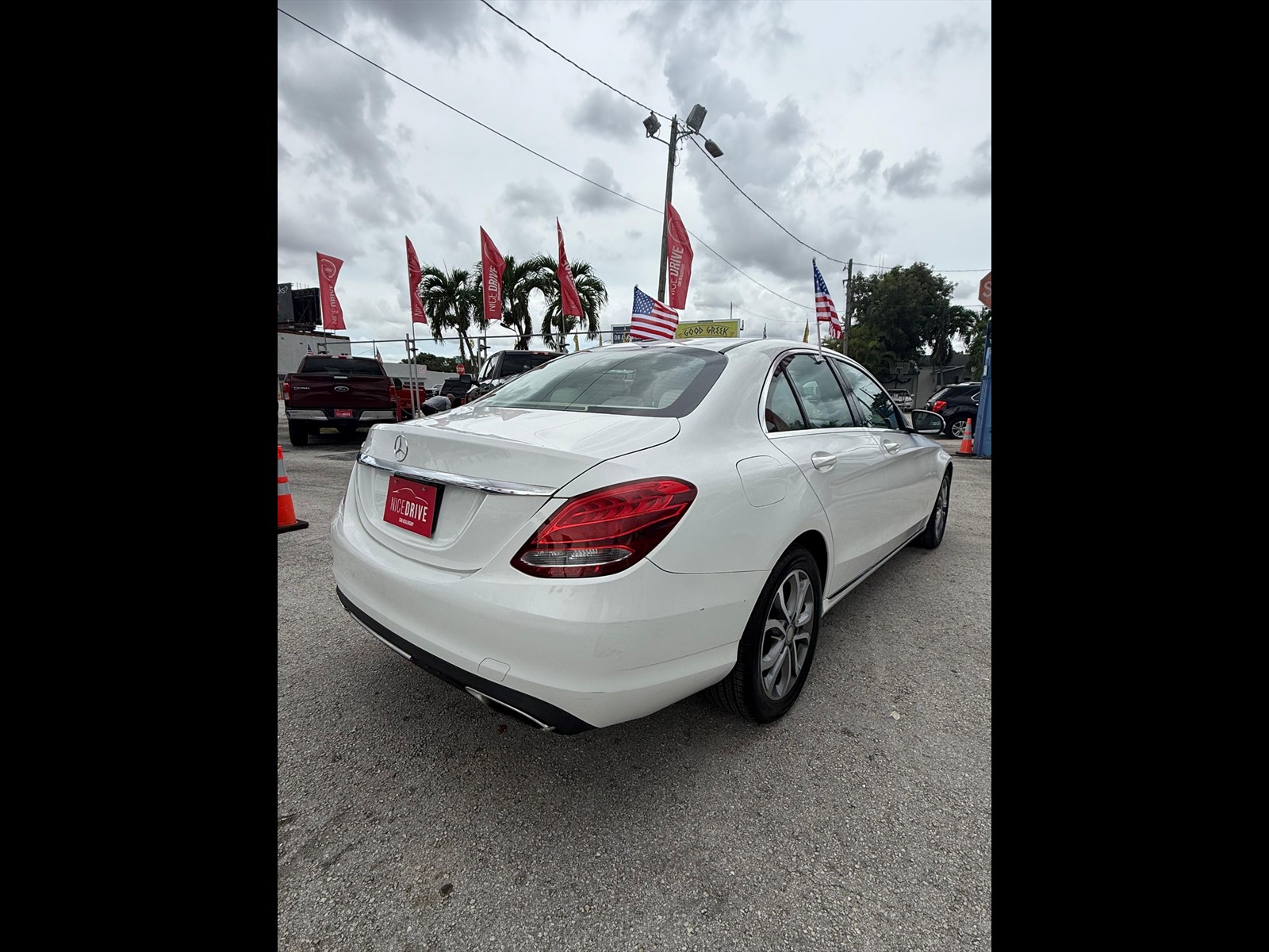 2015 MERCEDES-BENZ C-Class in Miami, FL