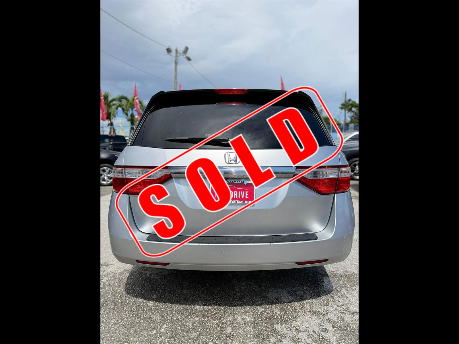 2011 HONDA Odyssey in Miami, FL