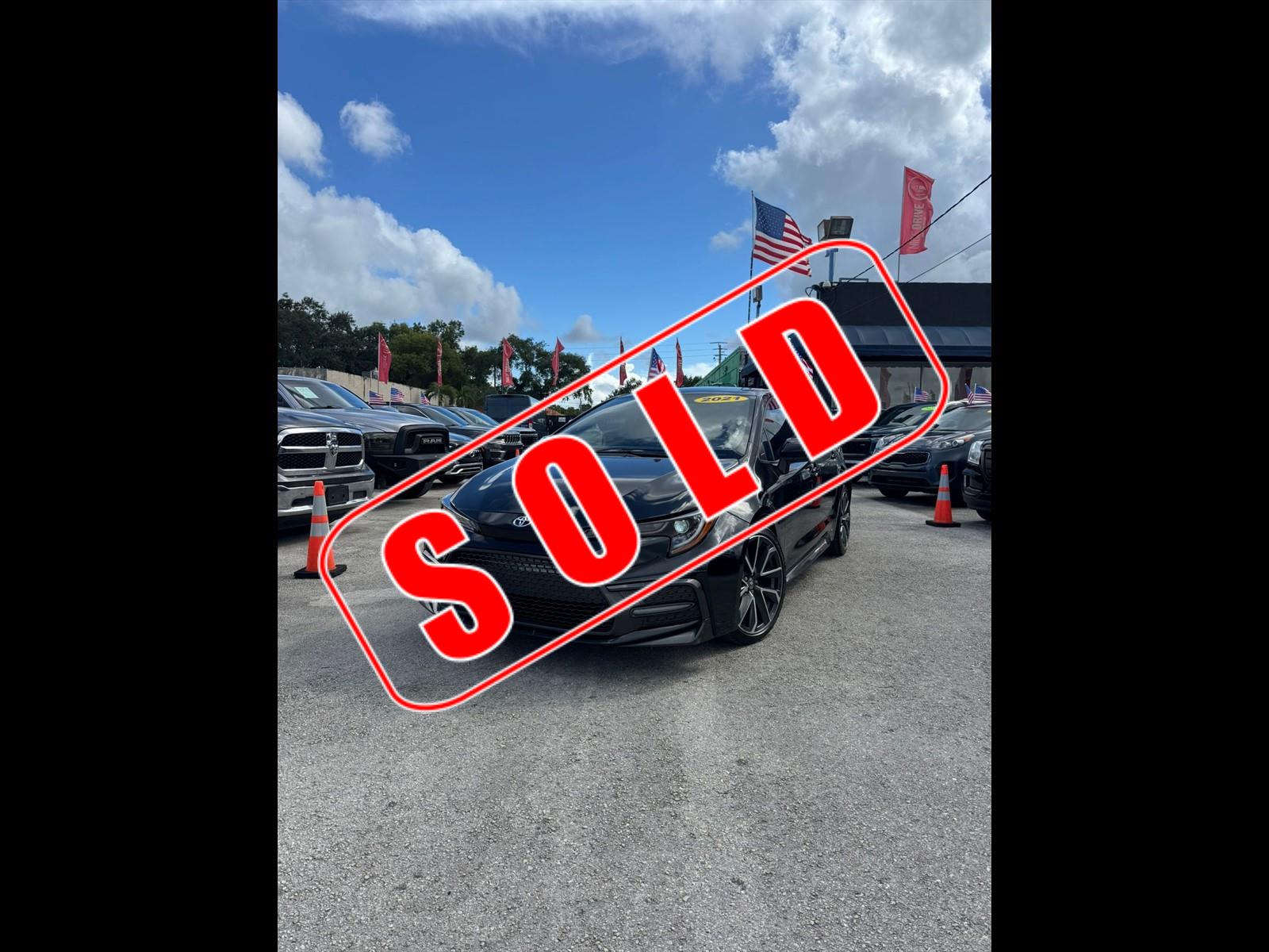 2021 TOYOTA Corolla in Miami, FL
