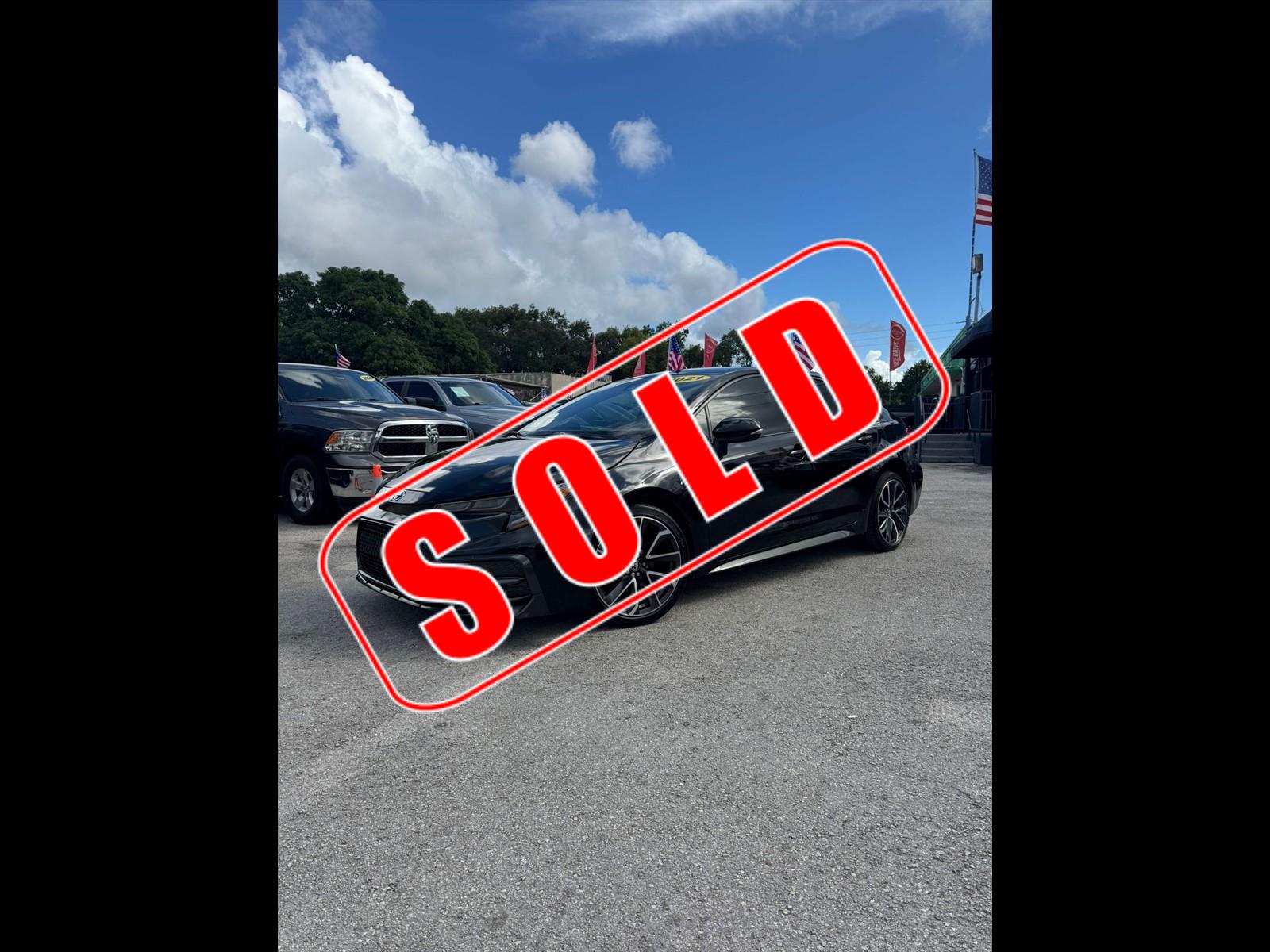 2021 TOYOTA Corolla in Miami, FL