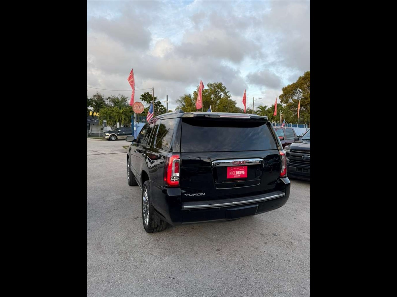 2016 GMC Yukon in Miami, FL