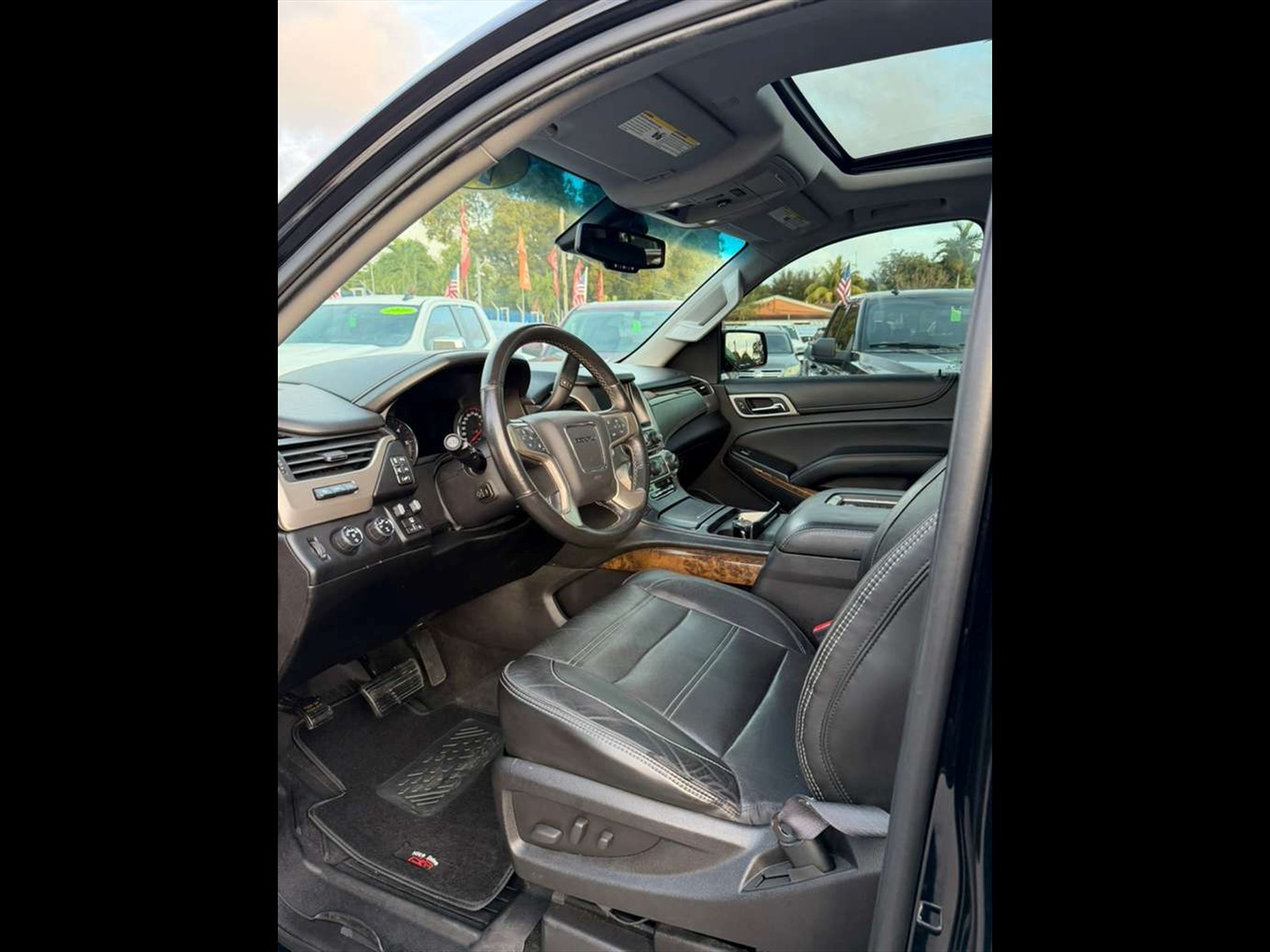 2016 GMC Yukon in Miami, FL