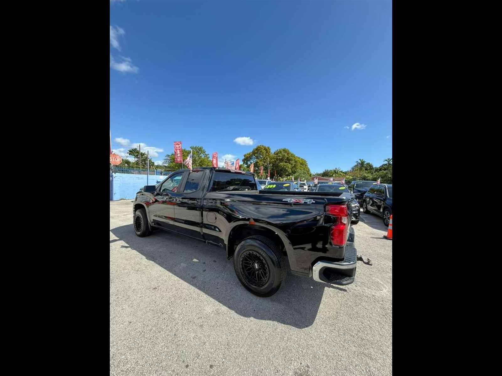 2020 CHEVROLET Silverado in Miami, FL
