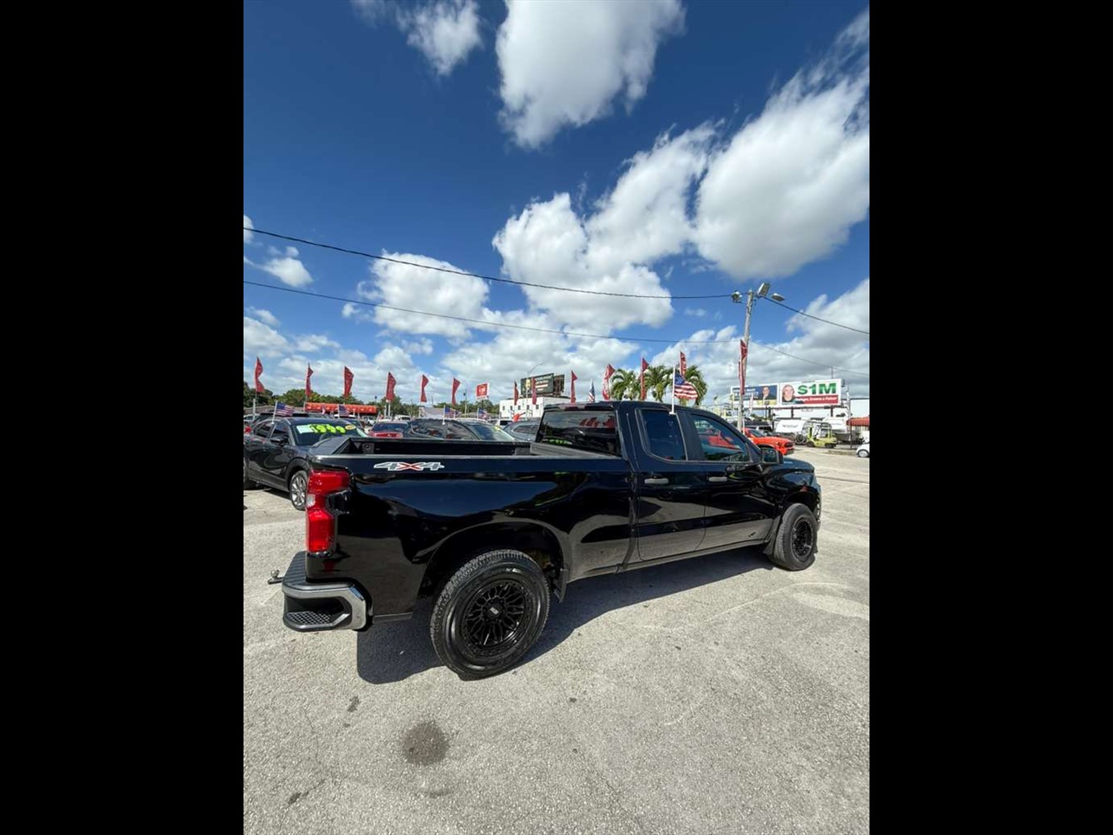 2020 CHEVROLET Silverado in Miami, FL