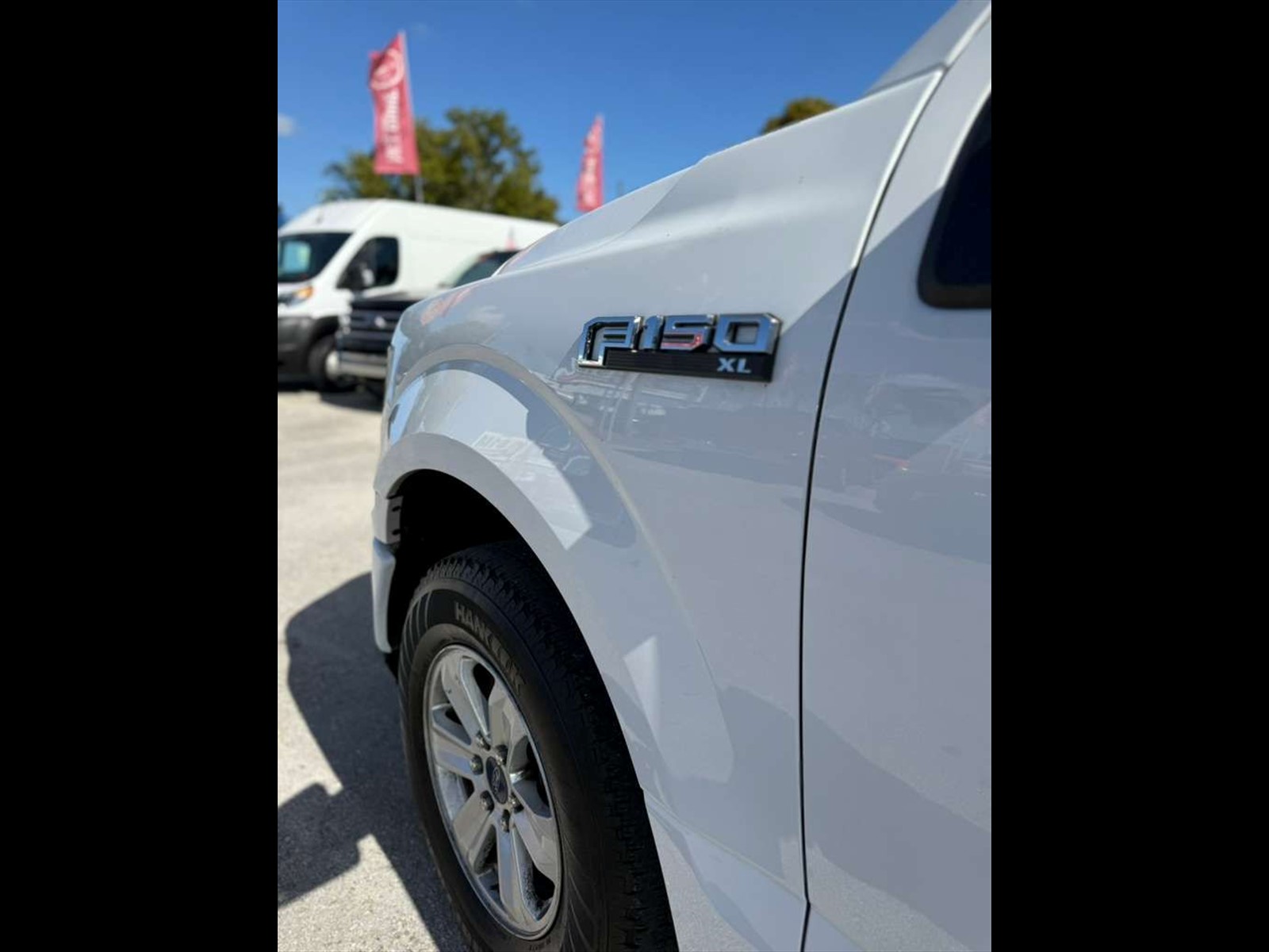 2019 FORD F-150 in Miami, FL