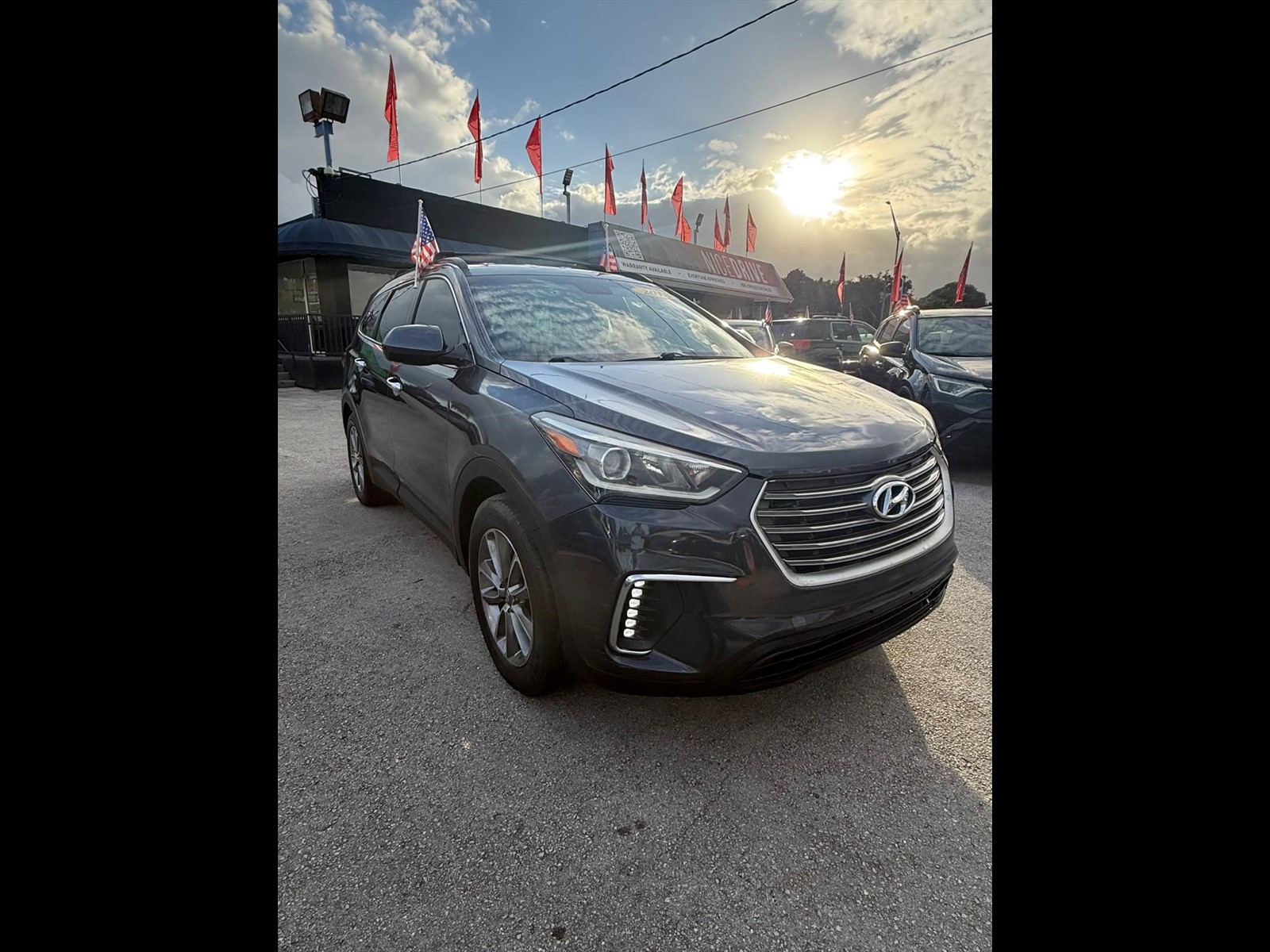 2018 HYUNDAI Santa Fe in Miami, FL