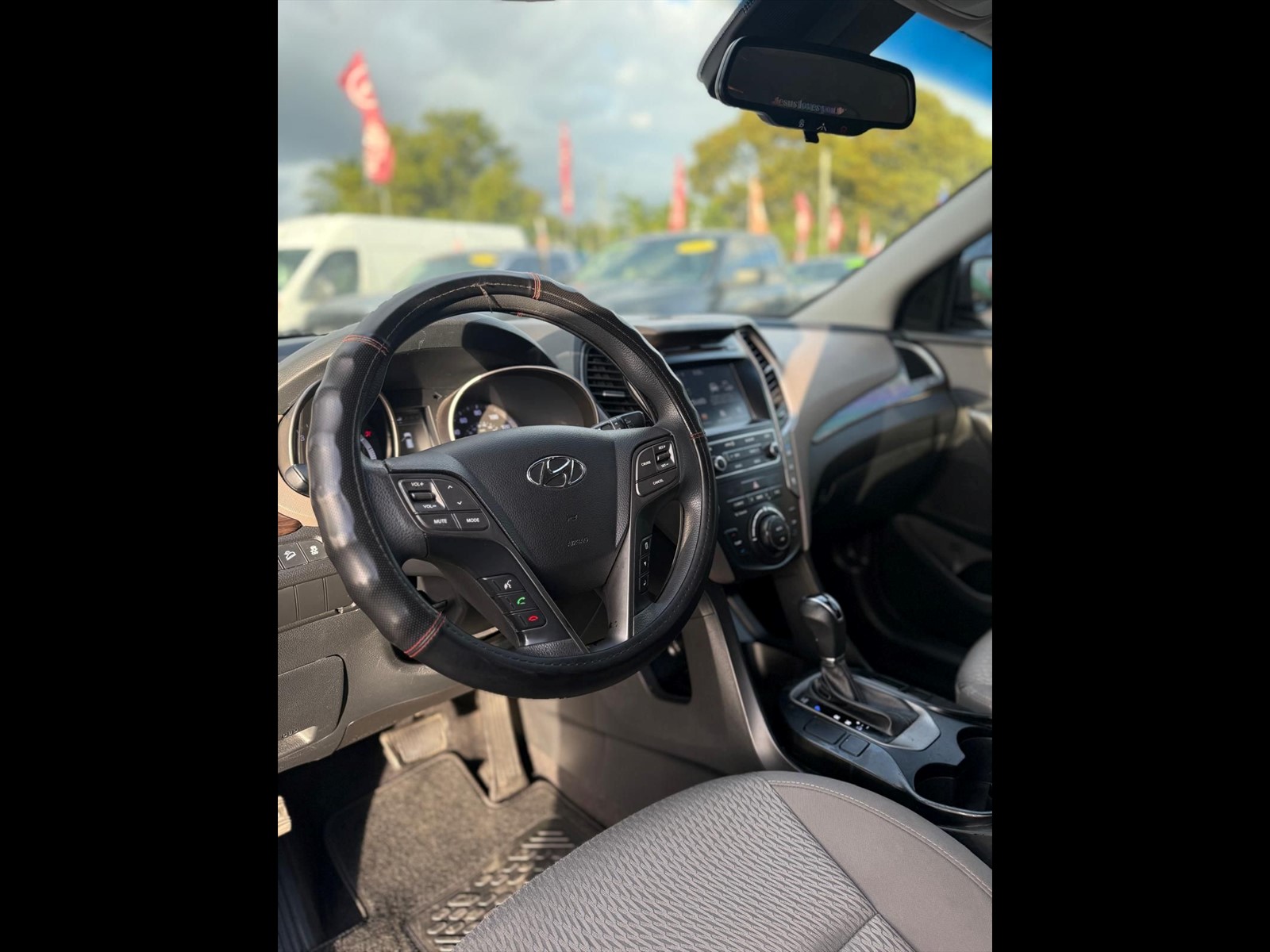2018 HYUNDAI Santa Fe in Miami, FL
