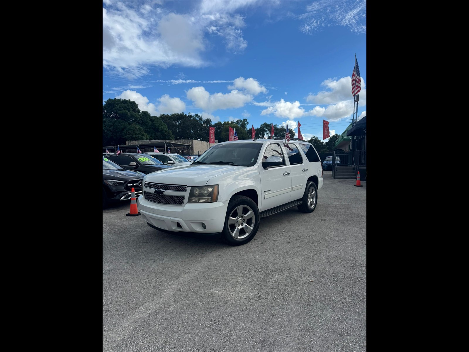 2009 Chevrolet TAHOE in Miami, FL