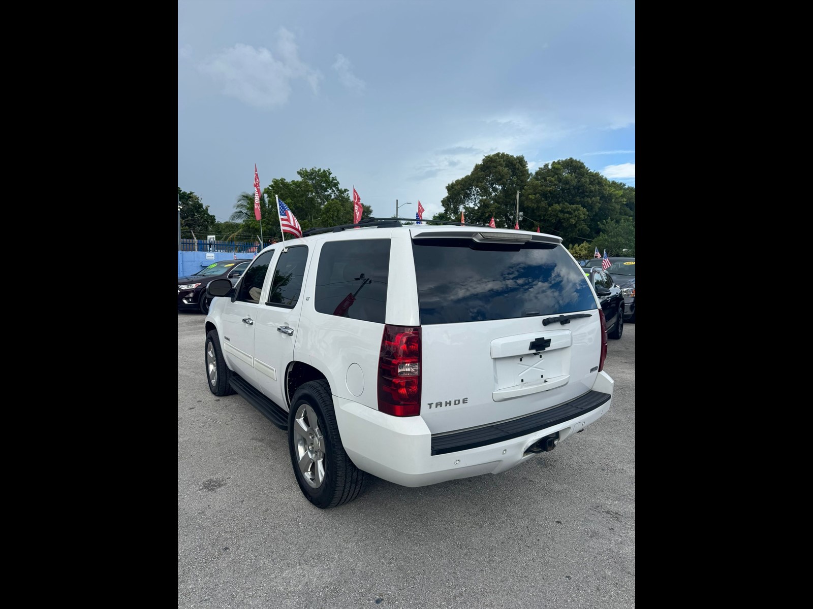 2009 Chevrolet TAHOE in Miami, FL