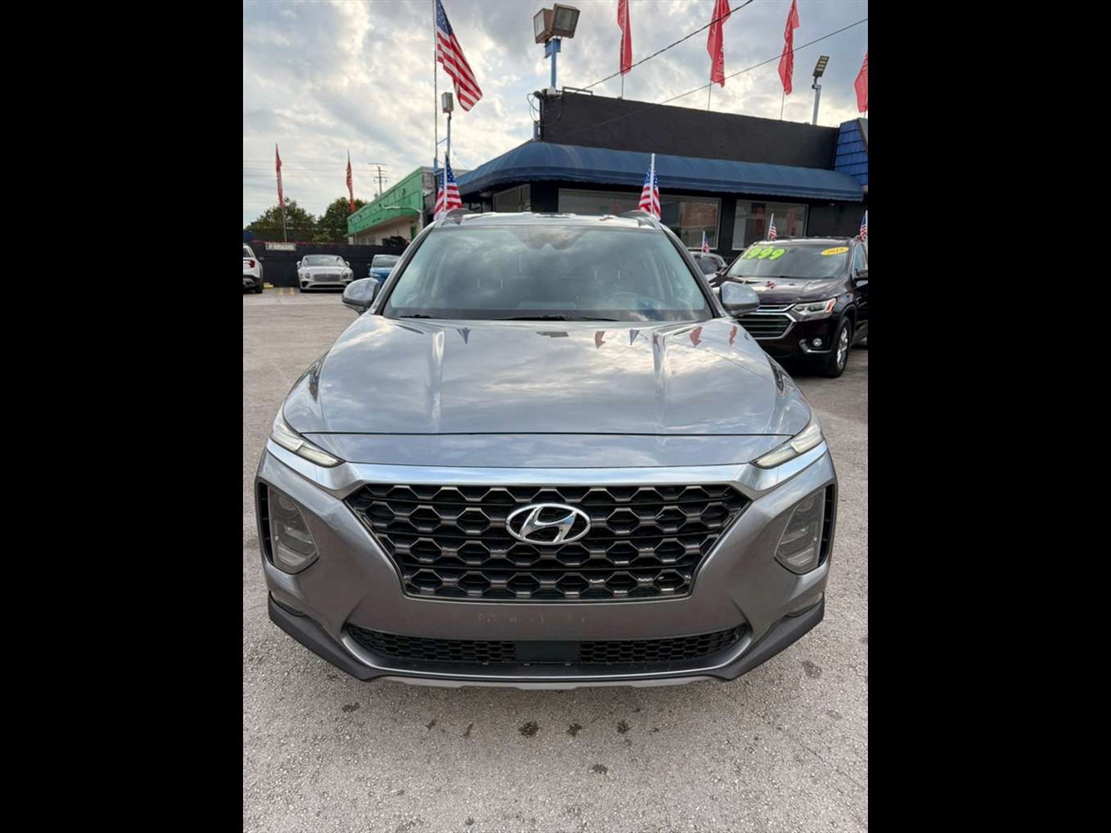 2019 HYUNDAI Santa Fe in Miami, FL