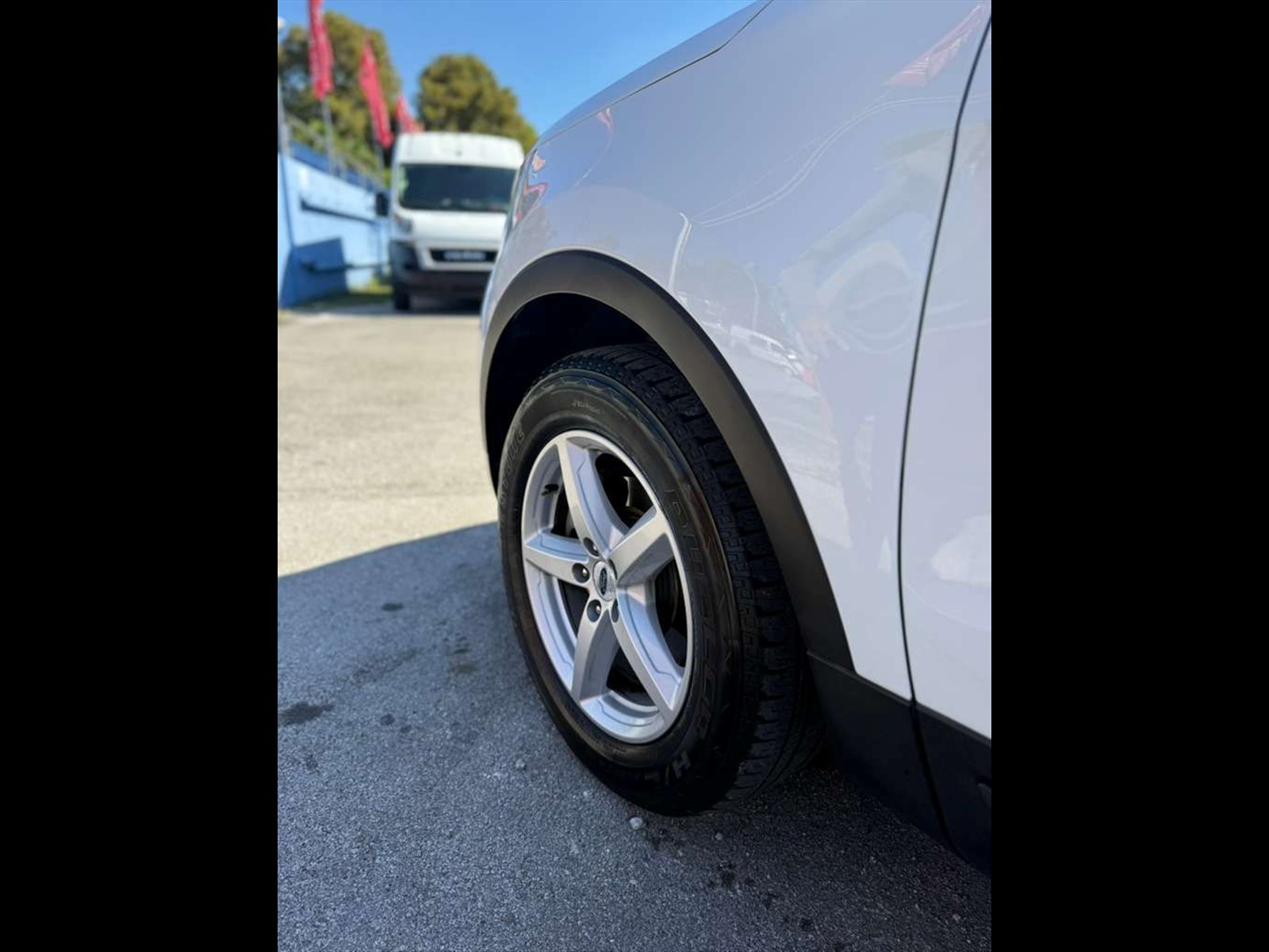 2018 FORD Explorer in Miami, FL