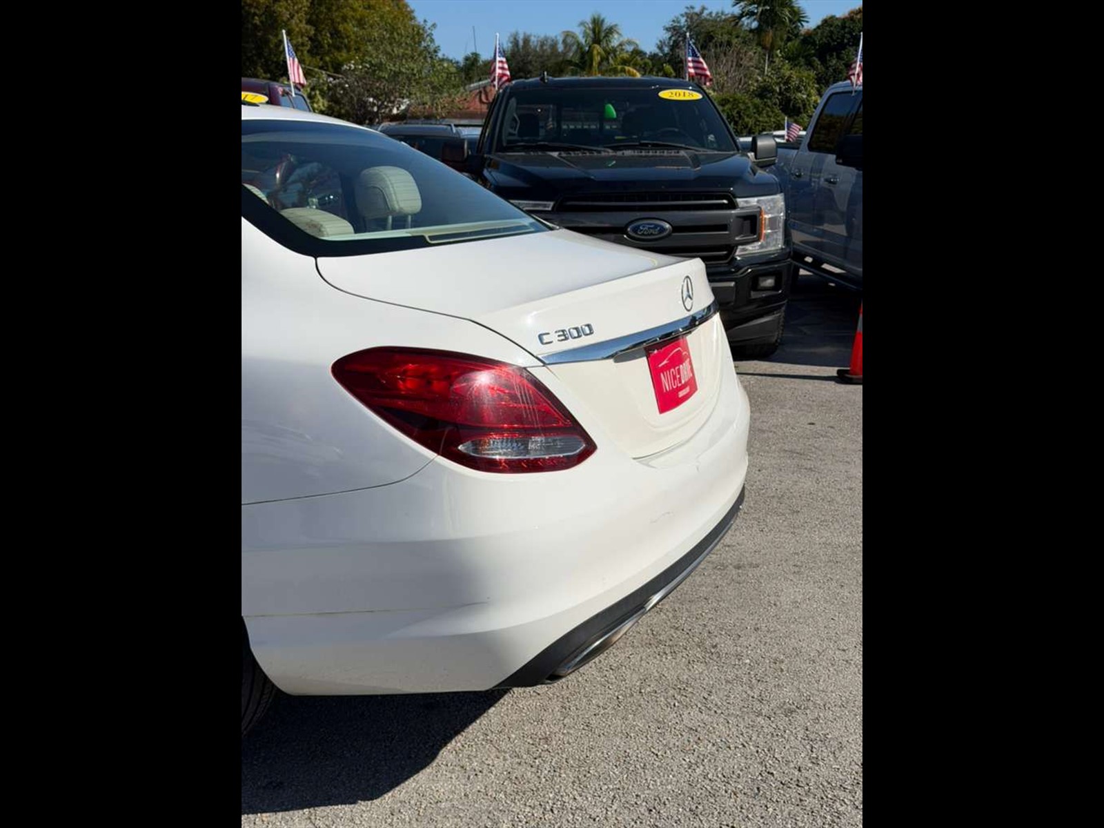 2015 MERCEDES-BENZ C-Class in Miami, FL