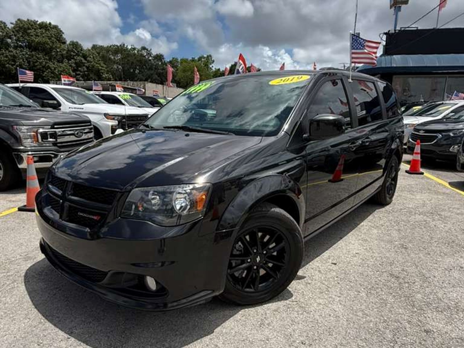 2019 DODGE Grand Caravan in Miami, FL