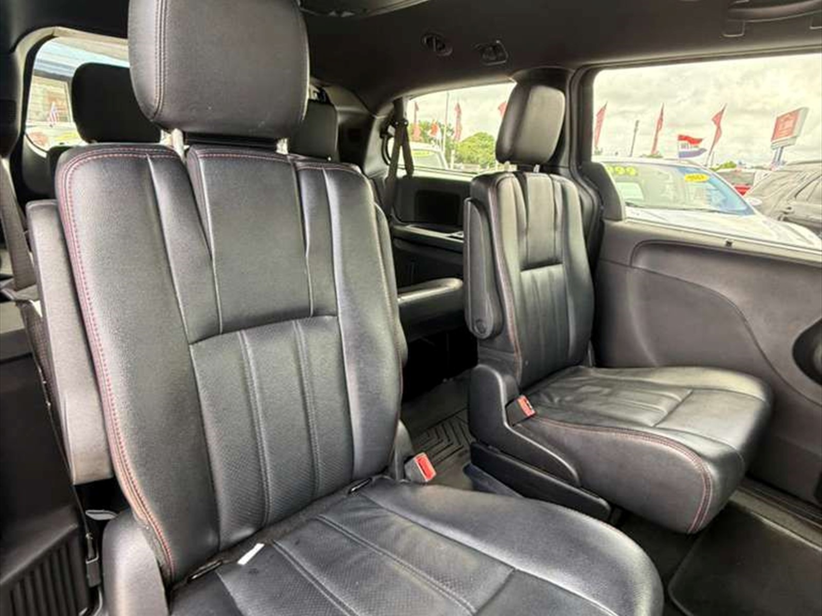 2019 DODGE Grand Caravan in Miami, FL