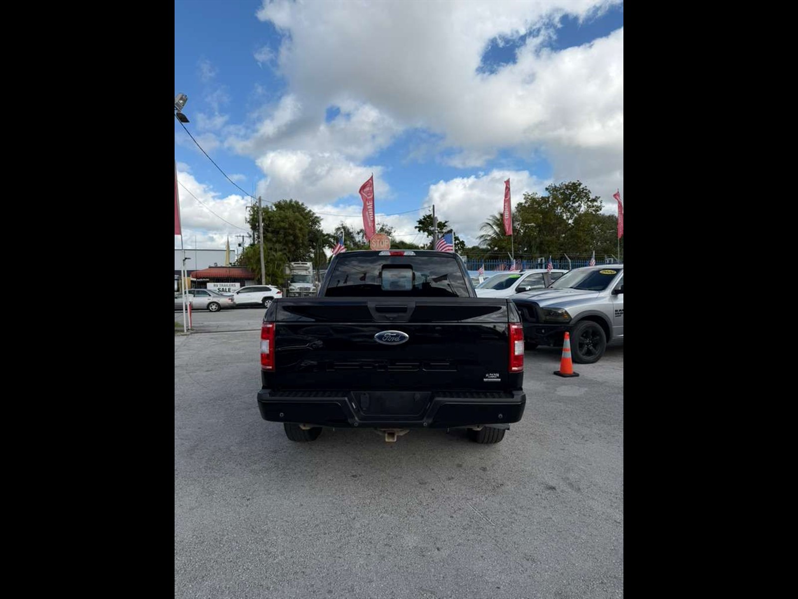 2018 FORD F-150 in Miami, FL