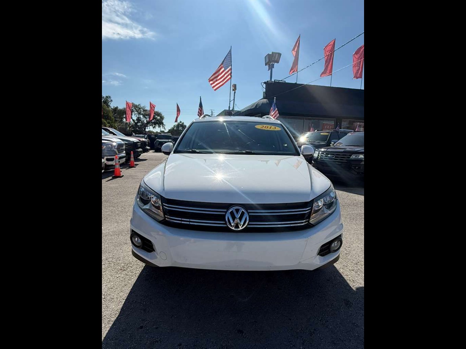 2014 VOLKSWAGEN Tiguan in Miami, FL