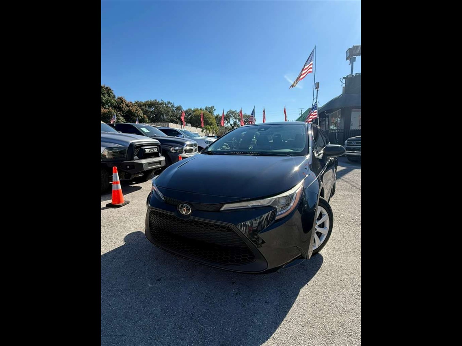 2020 TOYOTA Corolla in Miami, FL