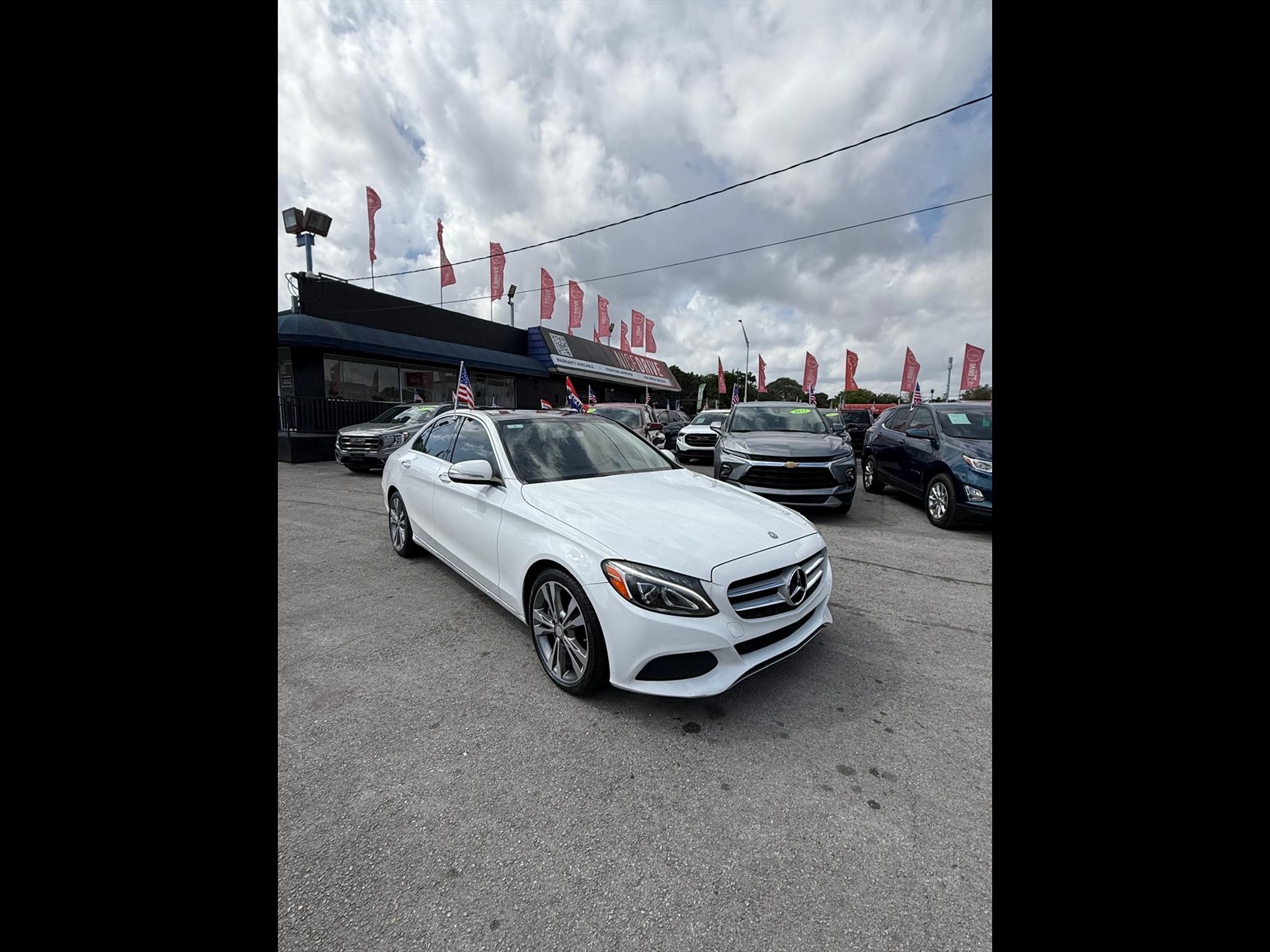 2015 MERCEDES-BENZ C-Class in Miami, FL