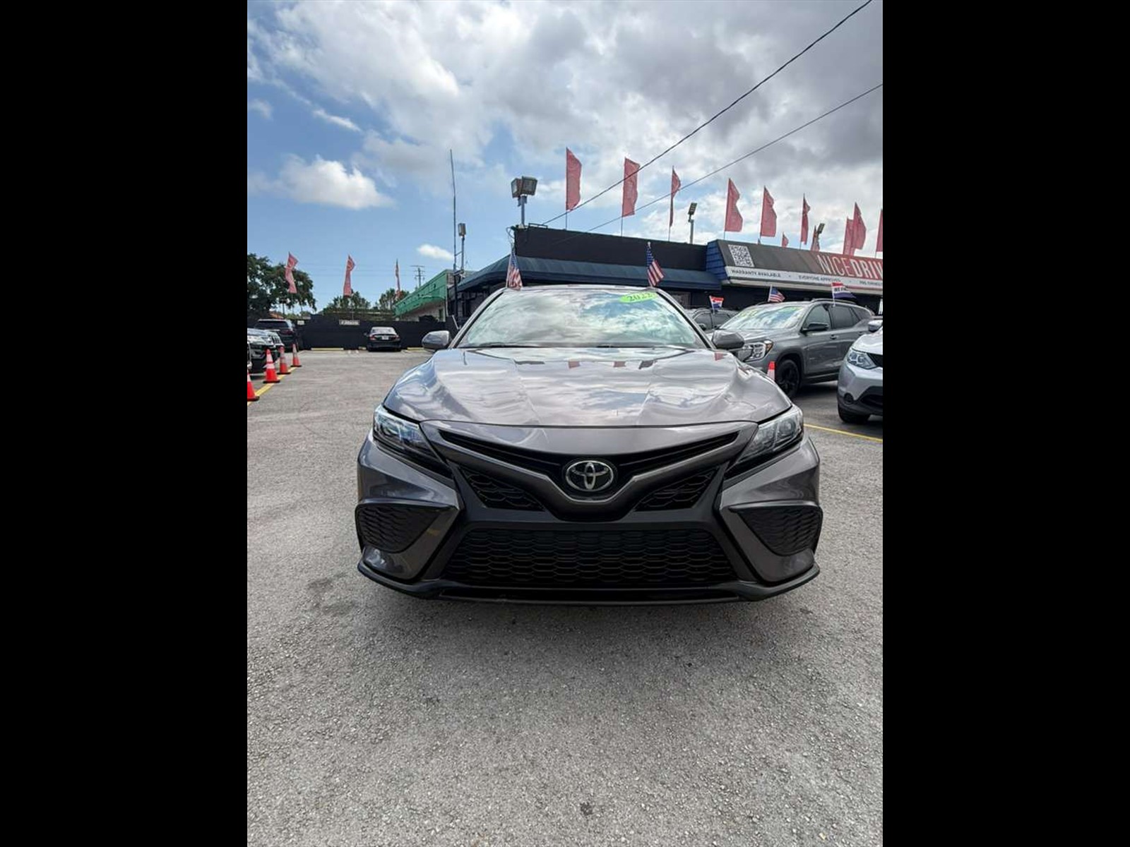 2022 TOYOTA Camry in Miami, FL
