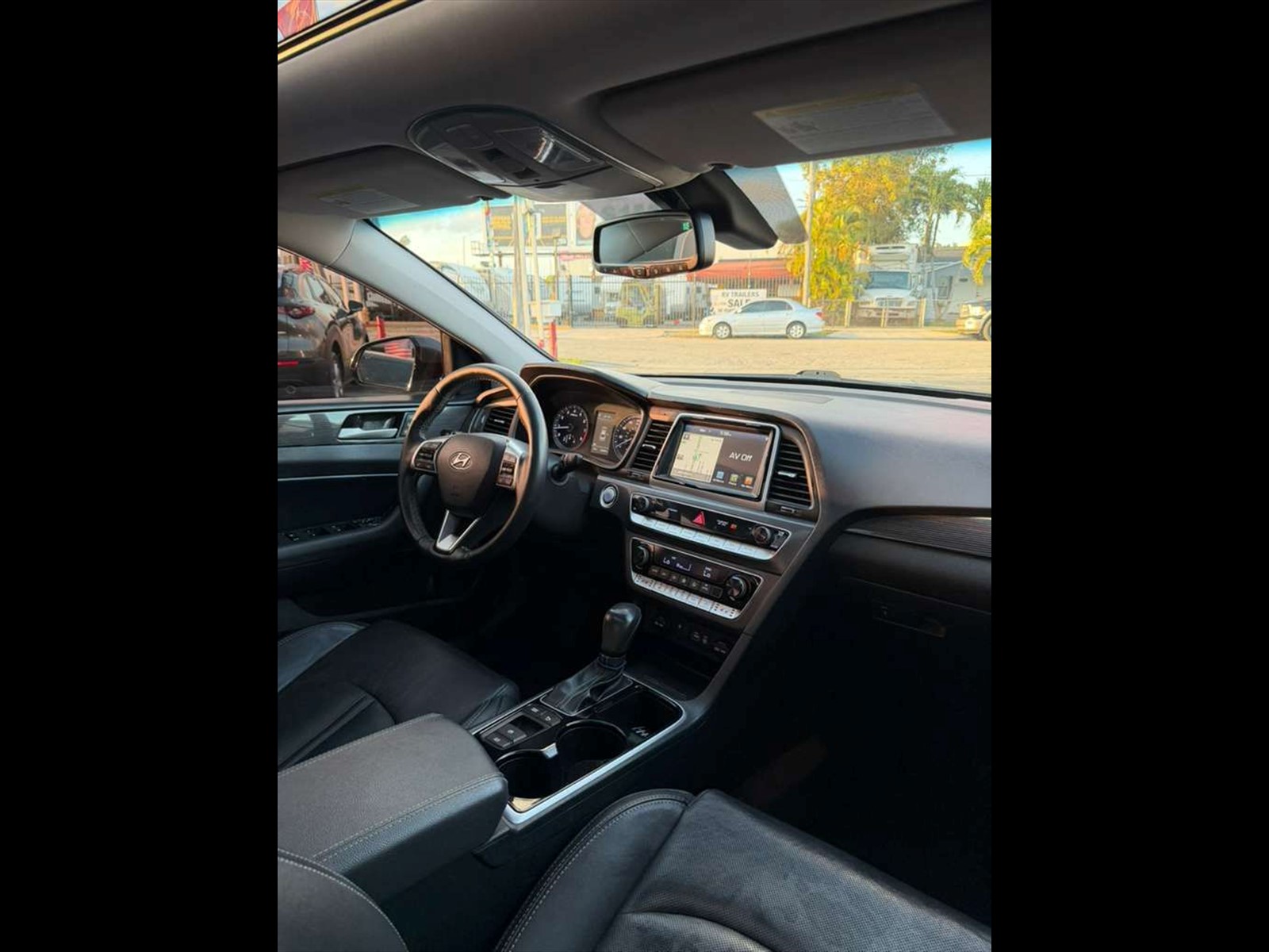 2018 HYUNDAI Sonata in Miami, FL