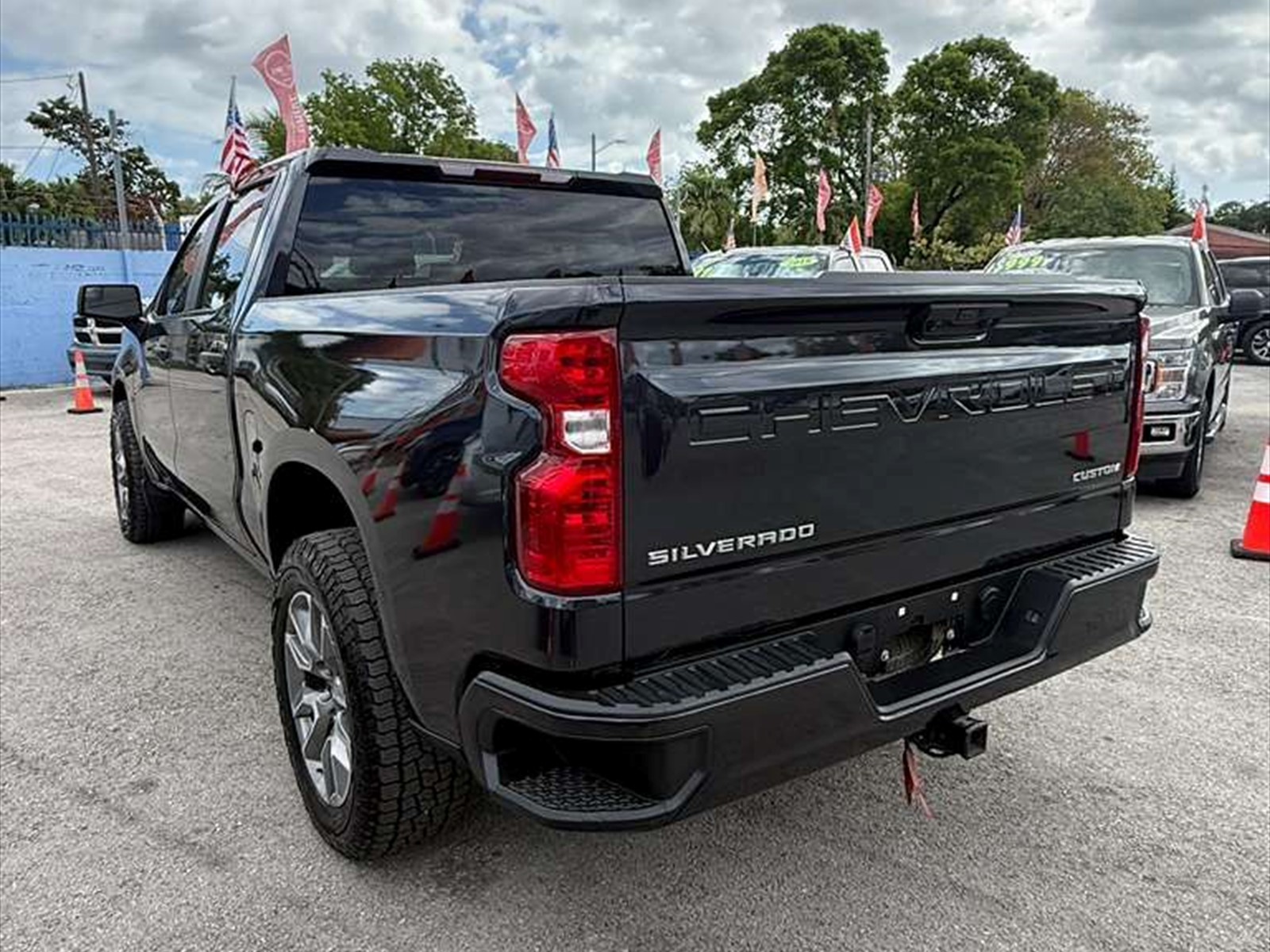 2022 CHEVROLET Silverado in Miami, FL