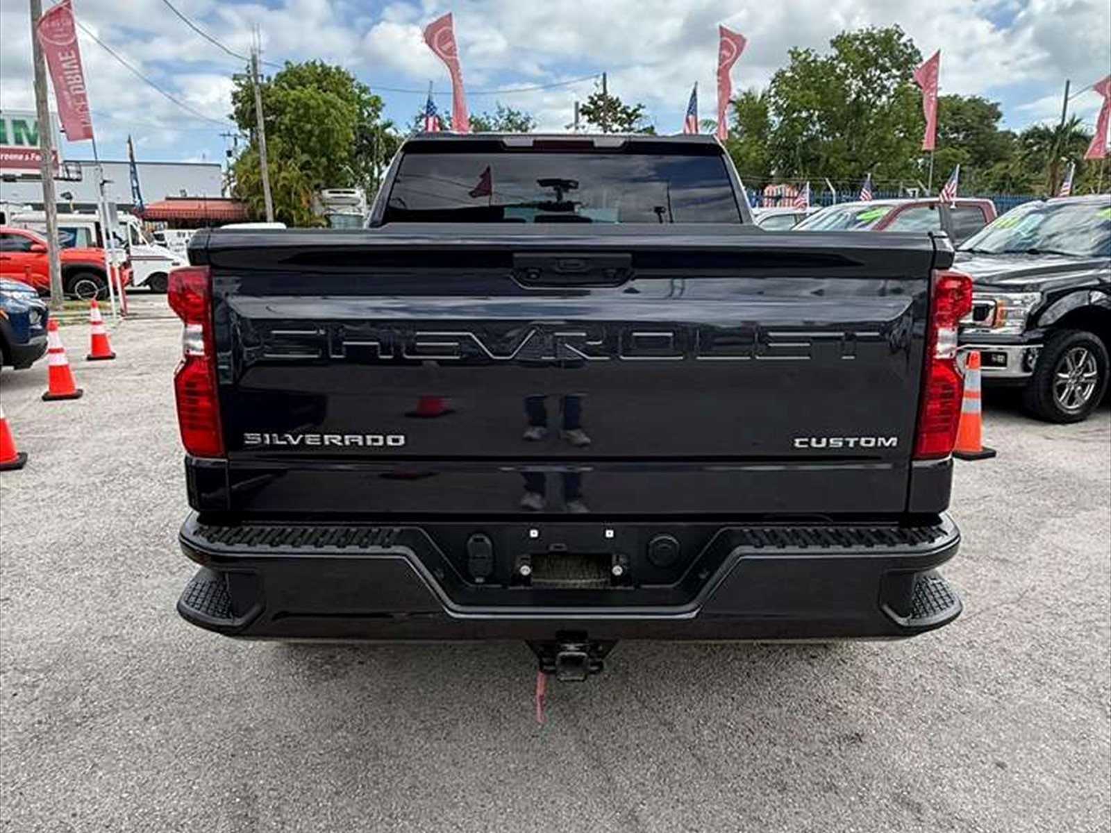 2022 CHEVROLET Silverado in Miami, FL