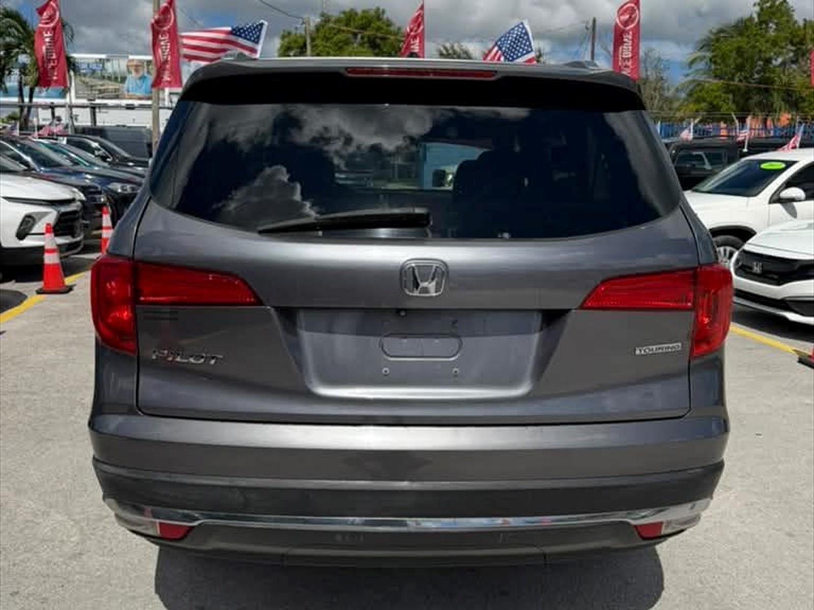 2016 HONDA Pilot in Miami, FL
