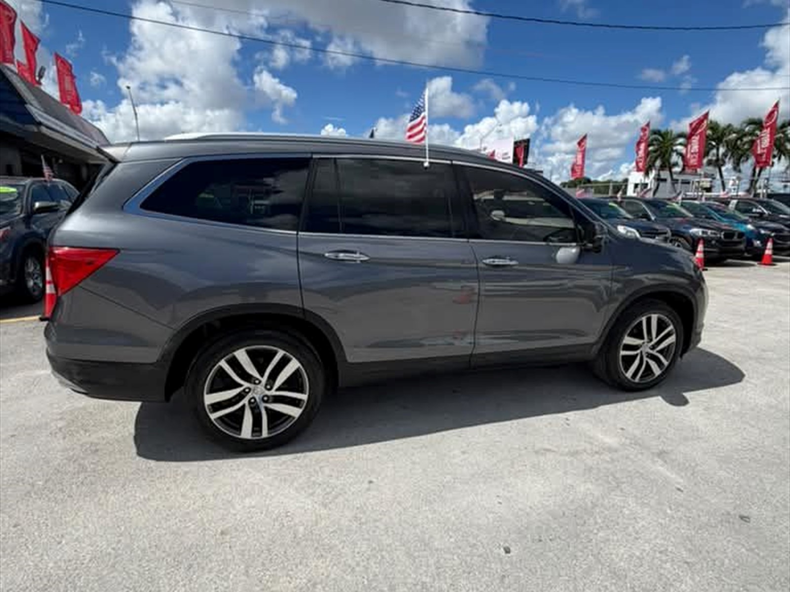 2016 HONDA Pilot in Miami, FL