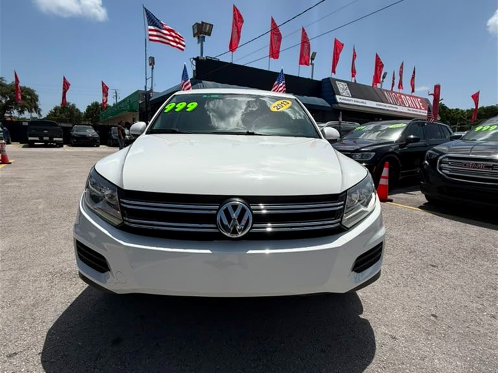 2013 VOLKSWAGEN Tiguan in Miami, FL