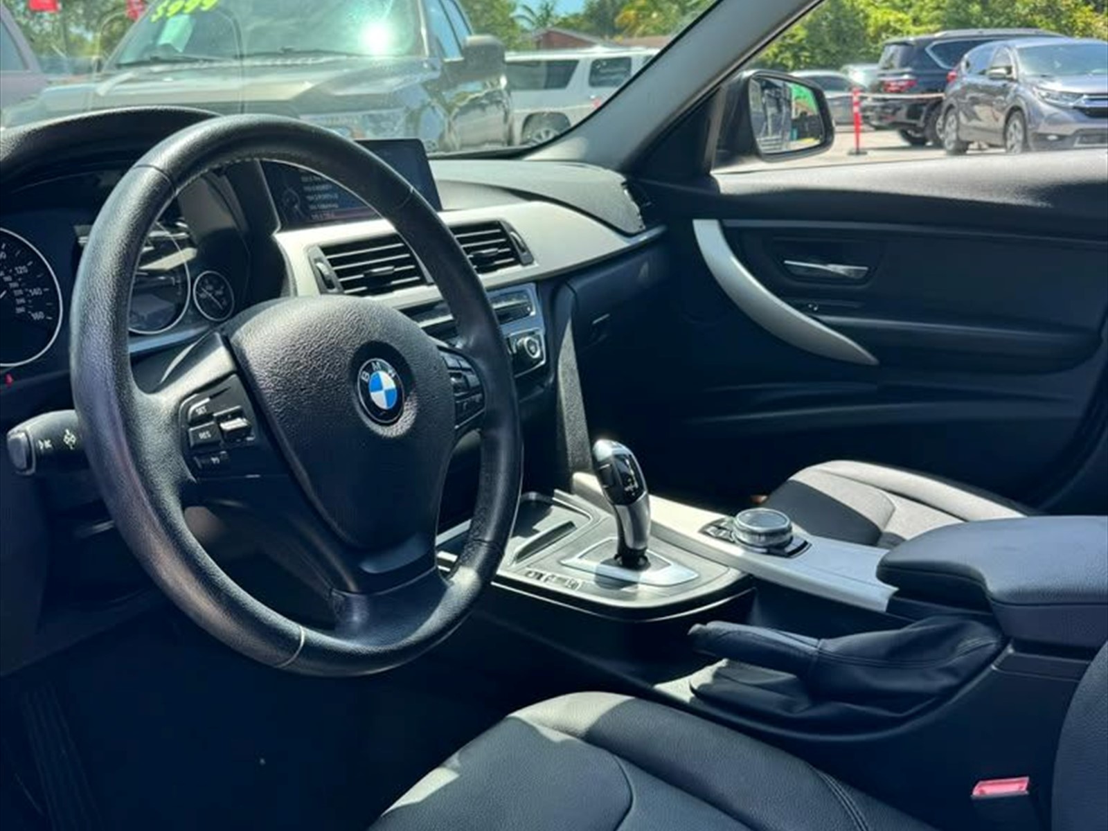 2016 BMW 320i in Miami, FL
