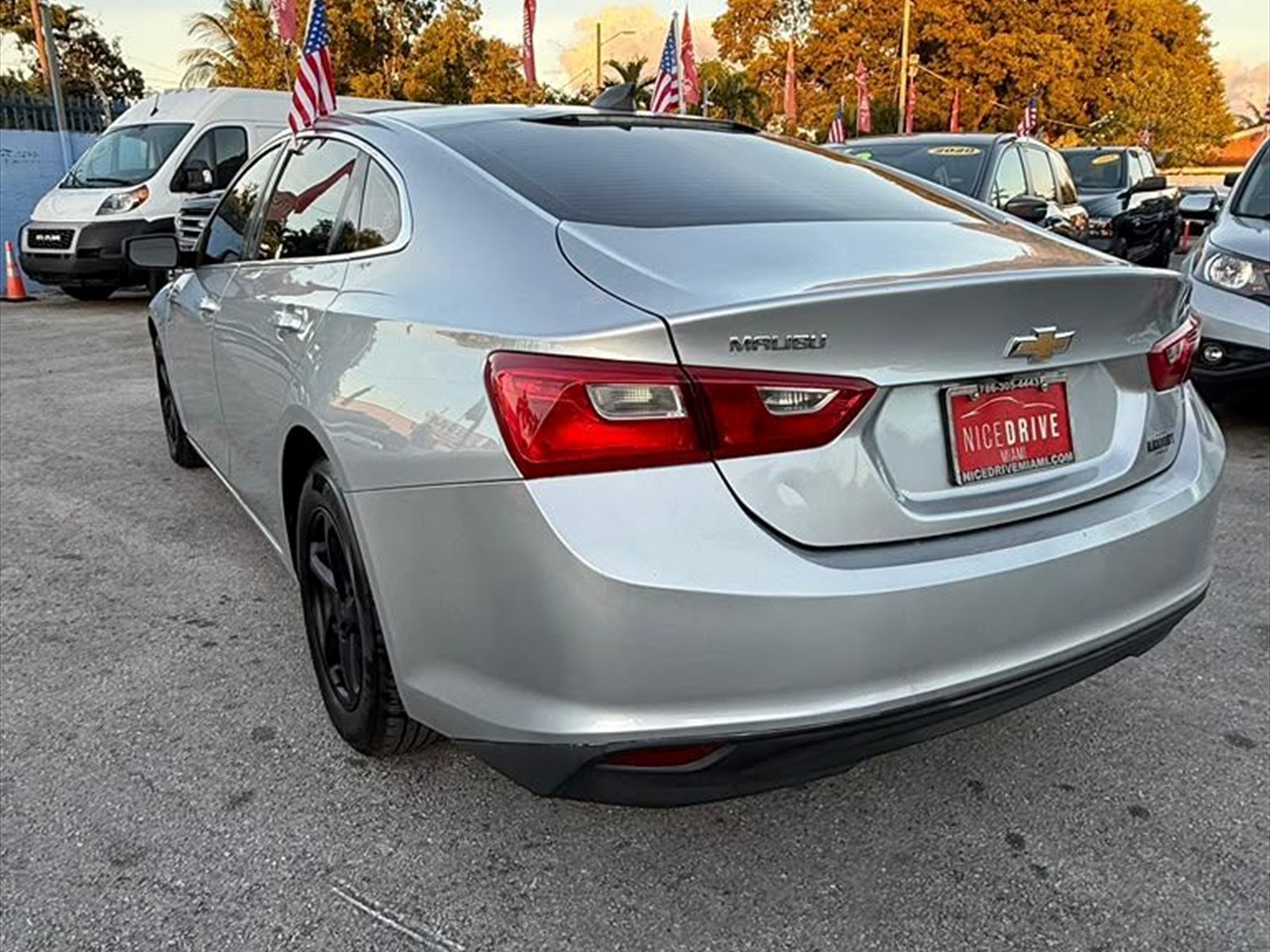 2017 CHEVROLET Malibu in Miami, FL
