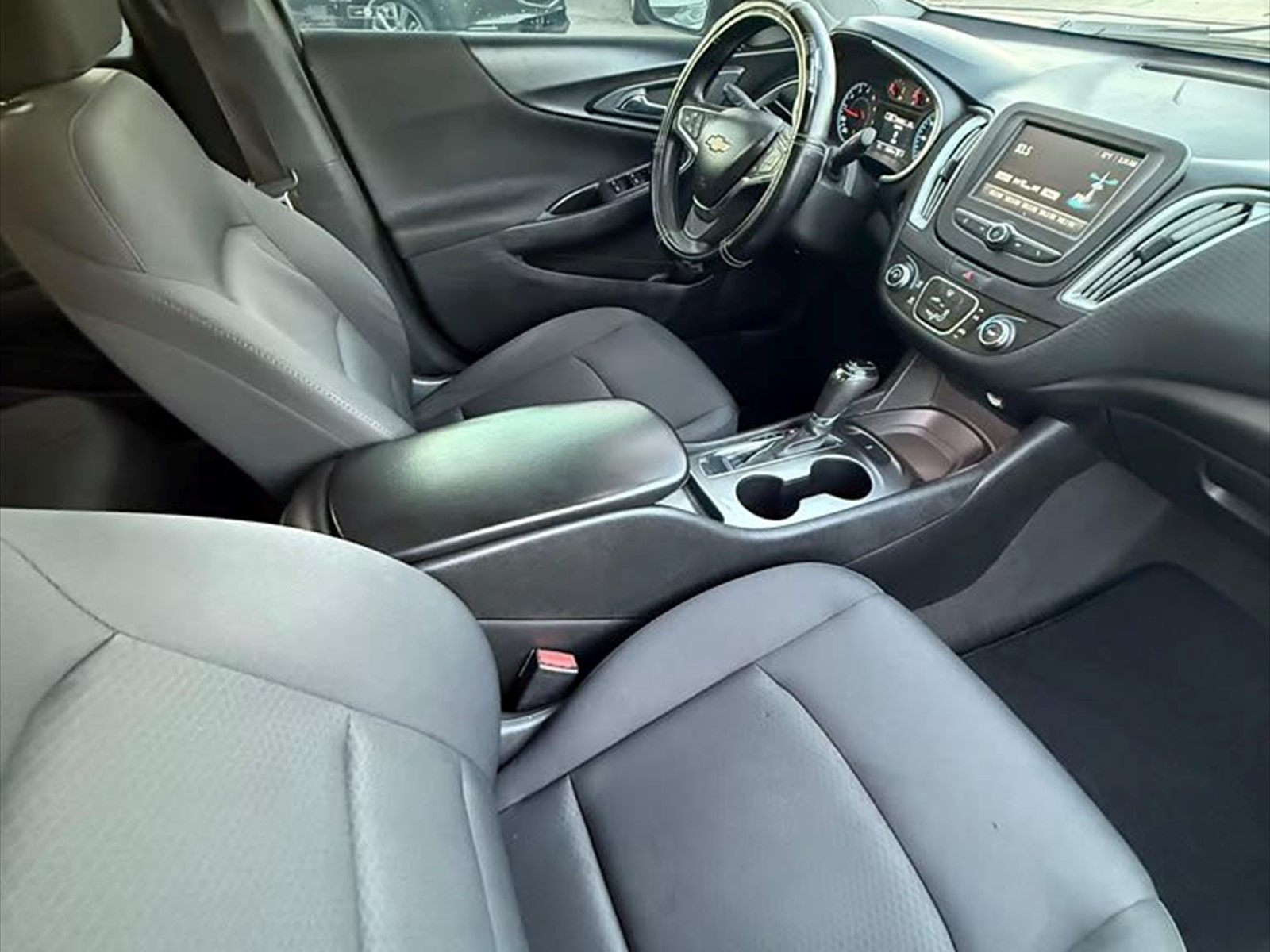 2017 CHEVROLET Malibu in Miami, FL