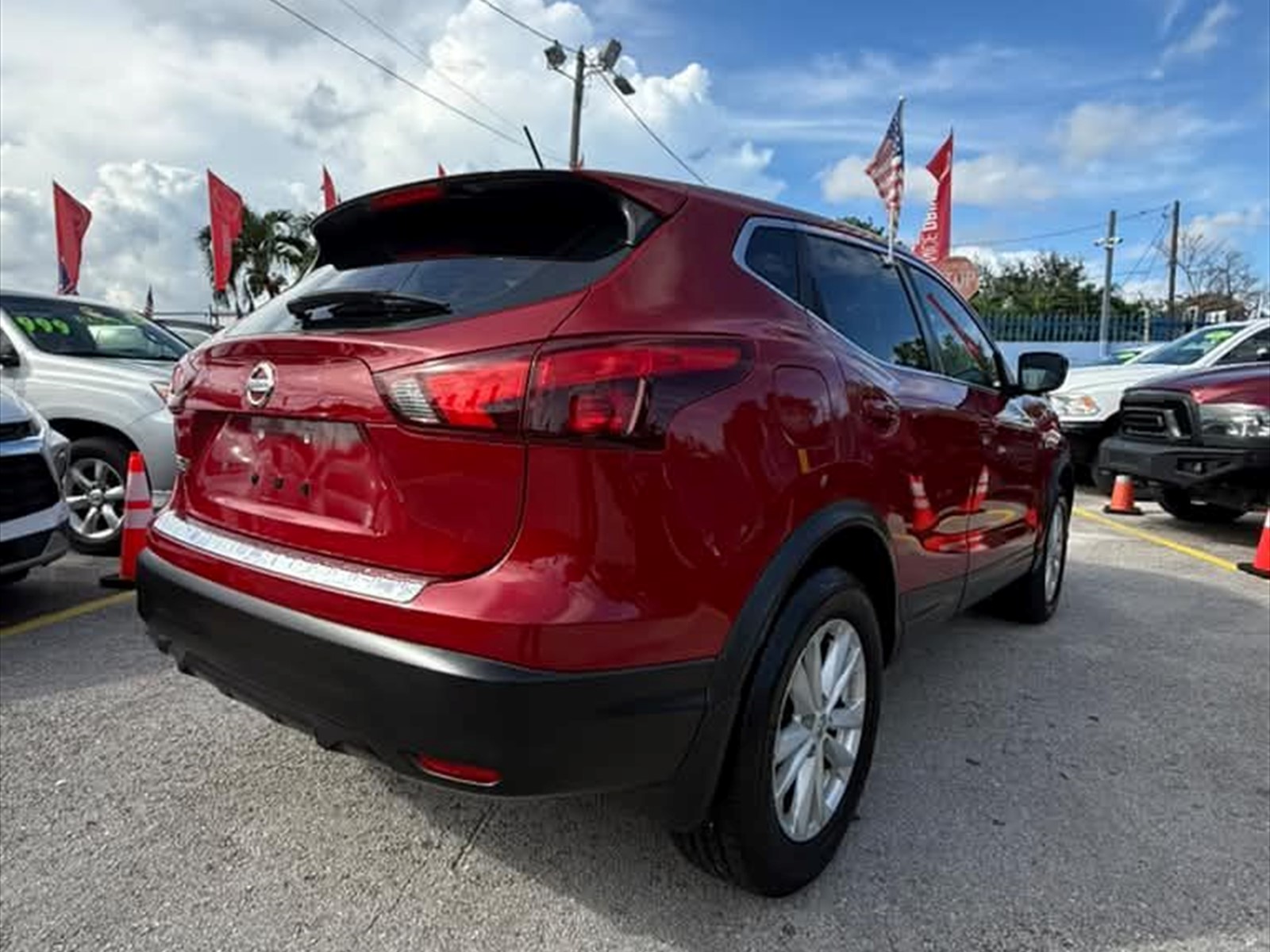 2018 NISSAN Rogue Sport in Miami, FL