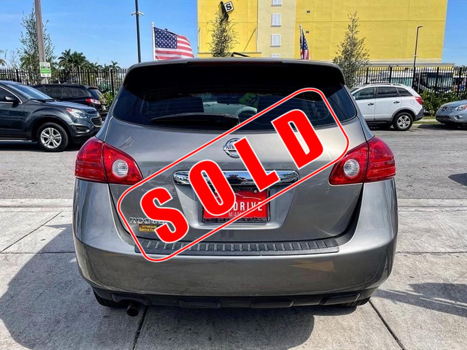 2013 Nissan Rogue in Miami, FL