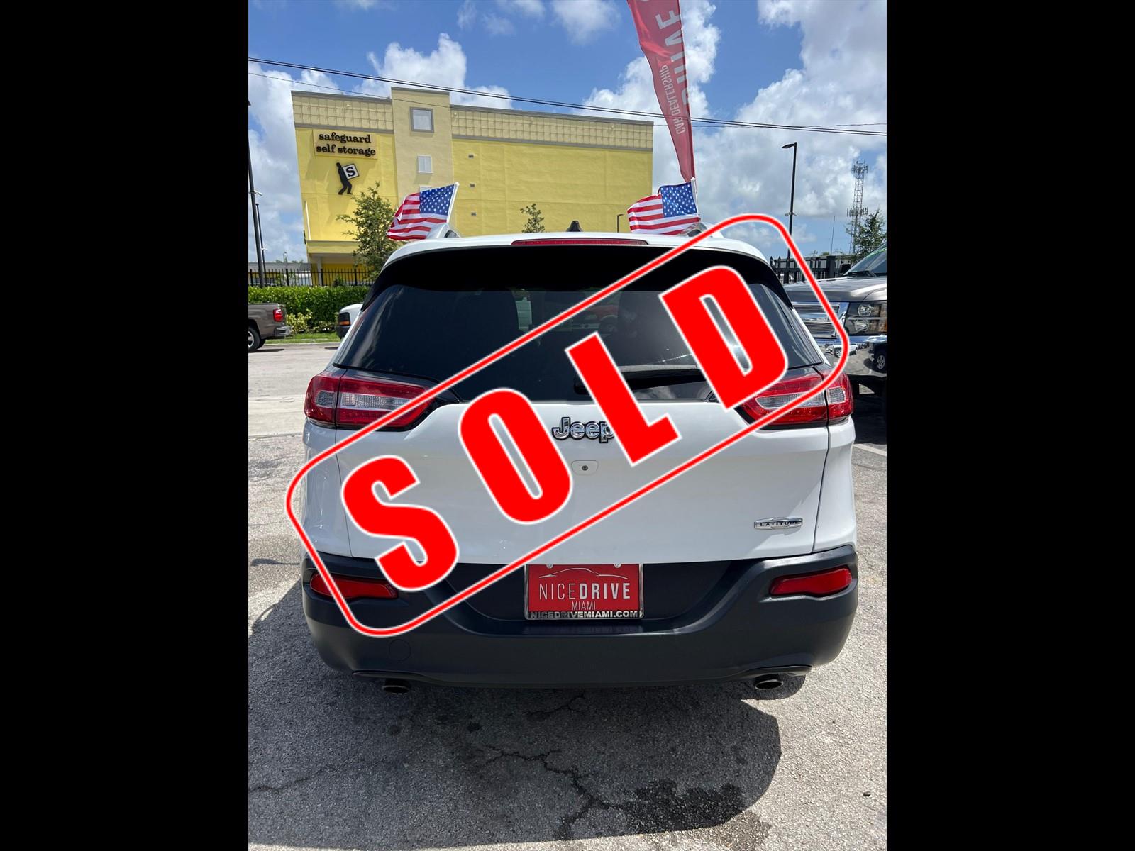 2014 Jeep Cherokee in miami, FL