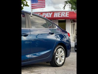 2017 Chevrolet Cruze in miami, FL