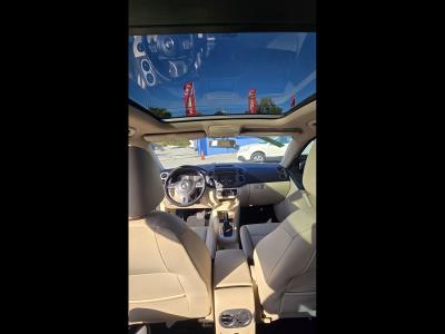 2012 Volkswagen Tiguan in miami, FL