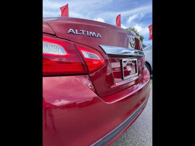 2016 Nissan Altima in Miami, FL