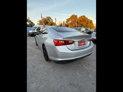 2017 Chevrolet Malibu in Miami, FL