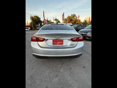 2017 Chevrolet Malibu in Miami, FL