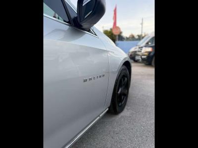 2017 Chevrolet Malibu in Miami, FL