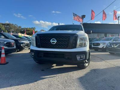 2017 NISSAN Titan in Miami, FL