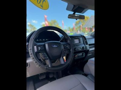 2019 FORD F-150 in Miami, FL