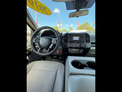 2019 FORD F-150 in Miami, FL