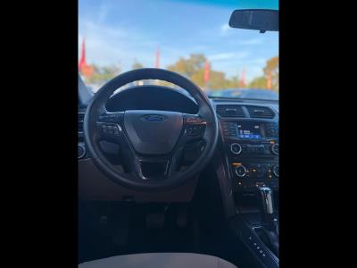 2016 FORD Explorer in Miami, FL