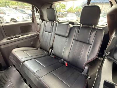 2019 DODGE Grand Caravan in Miami, FL